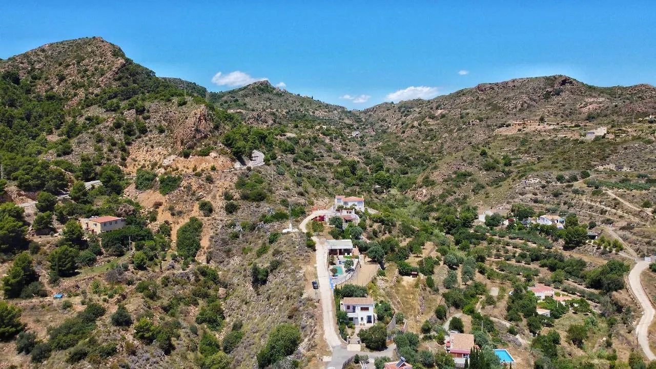 Villa For 4 With A Private Pool & Garden Bedar