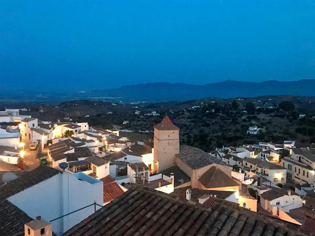Villa For 4 With A Private Pool & Garden Bédar